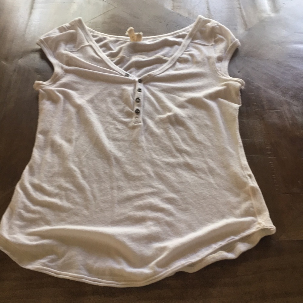 Short sleeve knit top